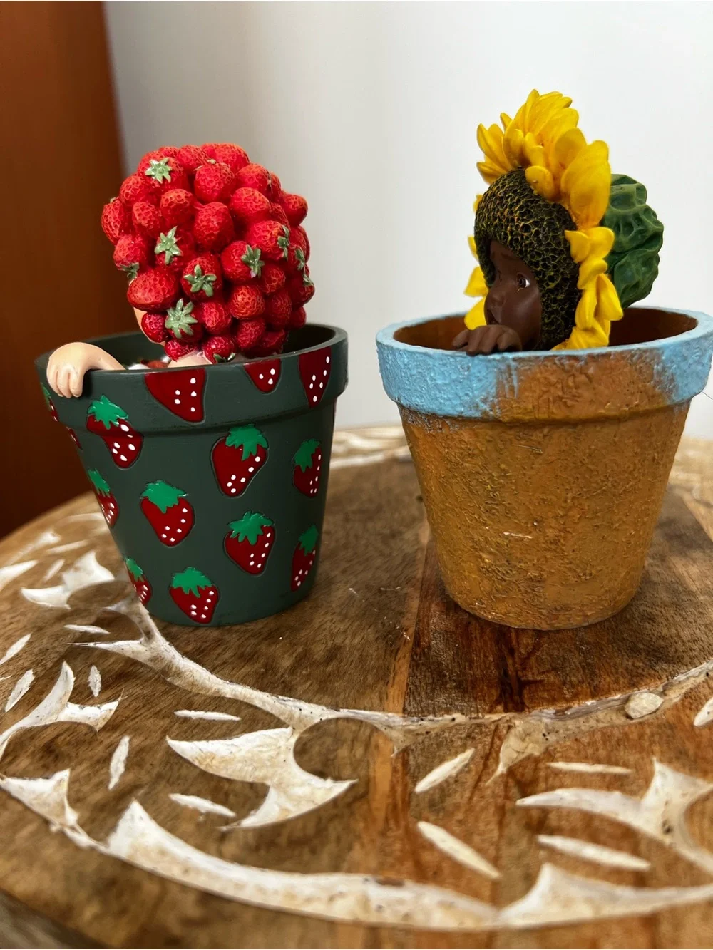 1998 Enesco Decorative Sunflower and Strawberry Set - Yellow & Red